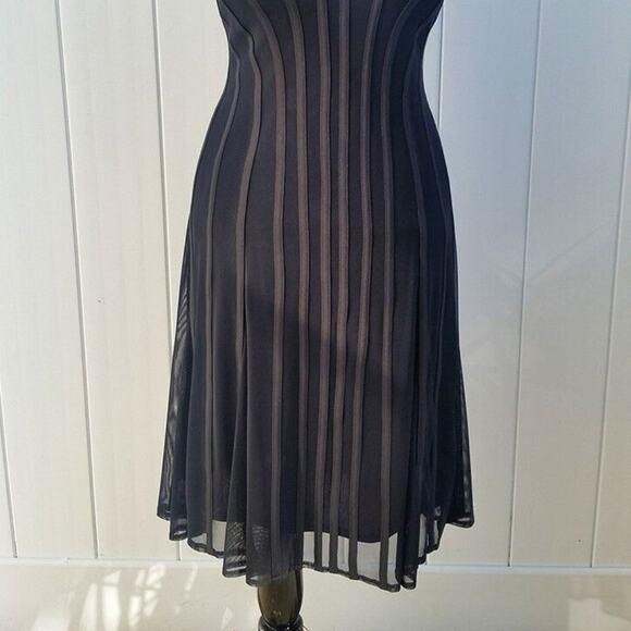 Tadashi Dress Sleeveless Double V Midi Cocktail Evening Mesh Black Womens Size M - Picture 3 of 11